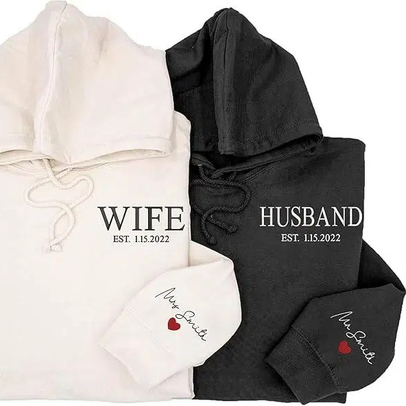 Custom Embroidered Wife & Husband Sweatshirt Hoodies, Personalized Couple Names On Sleeve With Heart, Custom Anniversary Date, Gifts For Couples, Gifts For Wife, Husband, Bride Sweatshirt