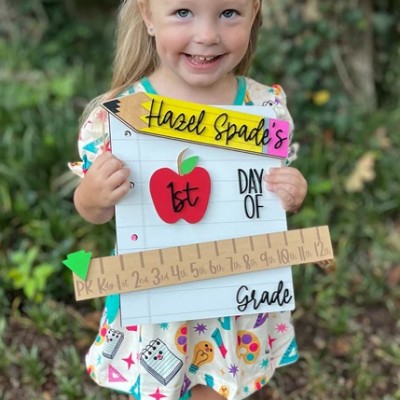 Personalized 1st/Last Day Back to School Prop Interchangeable Sign For Kids