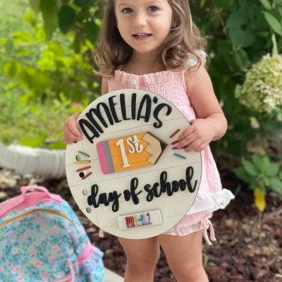 Personalized First Day Back to School Prop Interchangeable Sign For Kids