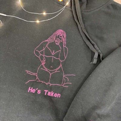 Personalized Embroidered Portrait Sweatshirt with Photo Outline For Couple Valentine's Day
