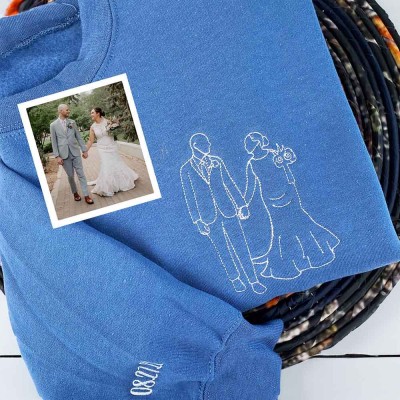 Personalized Embroidered Portrait Sweatshirt with Photo Outline For Couple Valentine's Day