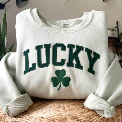 Personalized Embroidered Lucky Sweatshirt With Three-Leaf Clover For St Patrick's Day